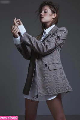 Charlotte De Witte [ charlotte-de-witte ] - work content is the best