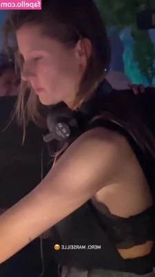 Charlotte De Witte [ charlotte-de-witte ] - Event photos with friends