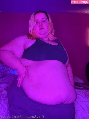 maxineonyx - Milk me?😈