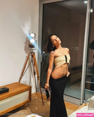 ariamoonxo - Tips have been super slow for a couple of weeks so I m going to send