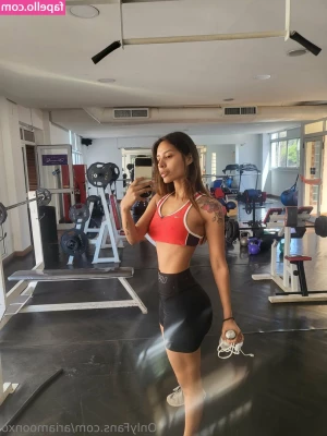 ariamoonxo - 💚FREE PAGE 💚 @ai_emi this horny slut is looking for a big dick