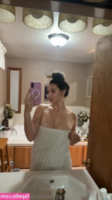 macyxxbby - These photos tell a story