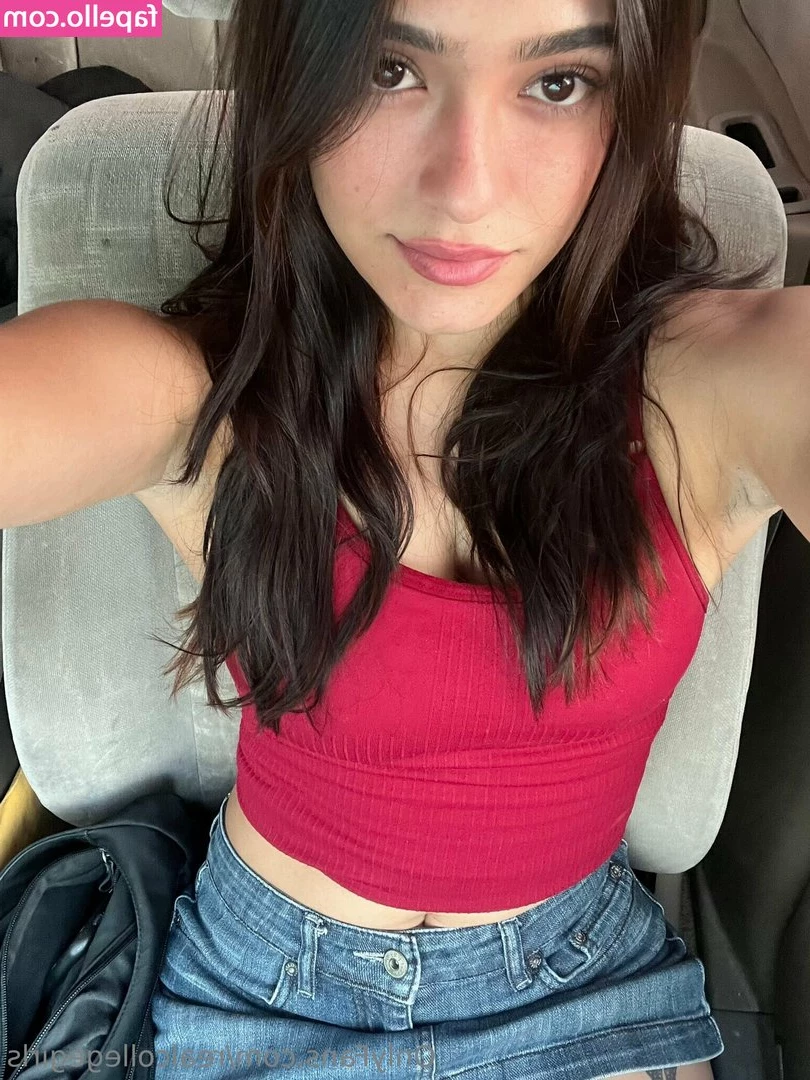 realcollegegirls - Suck for more