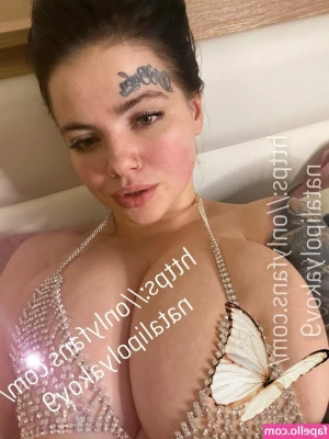 Natalia Polyakova [ natalia-polyakova ] - Looking cute before getting nasty 😈🖤