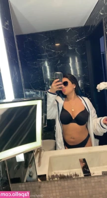 idalislamodelo - Throat fukkked in this position  With a cumshot on my phat ass in the
