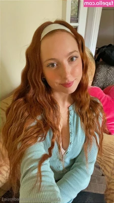 littleredrosie1 - I couldn t hold them in  I had to be naughty  sorry daddy  Exclusive