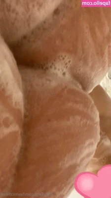 Luvnicolexo - Who s gonna fuck this horny lil girlie