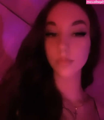 Luvnicolexo - Best sounds that you can hear from me is sweet moaning...wanna