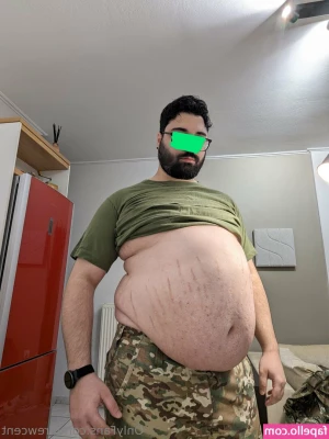 drewcent - How do you like my new work out shorts? lol 😆