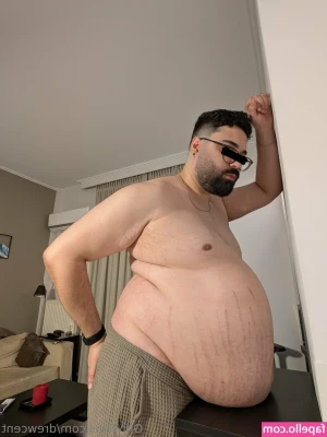 drewcent - Should I just walk around like this all day?