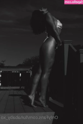 moonbeam_xo719 [ moonbeam-xo719 ] - Learning to see myself in a softer light