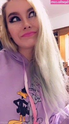 chancetonjaxx - come and spank my ass till it matches my lingerie!! ;)