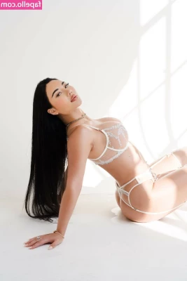 Daisy Chen [ daisy-chen ] - Are you ready to watch porn with me