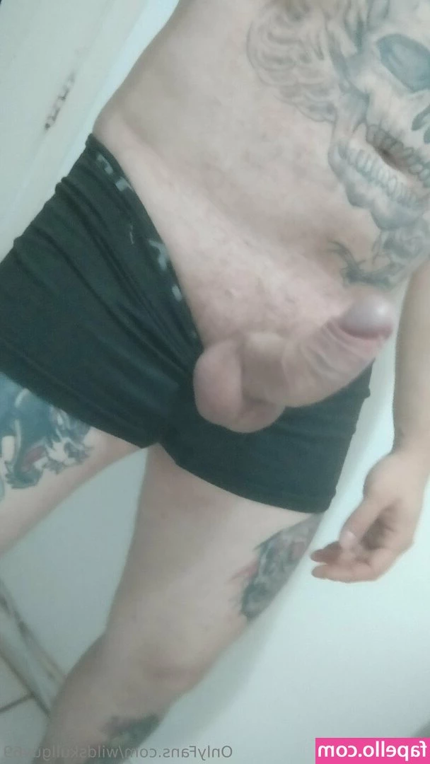 wildskullguy69 - How many dirty feet lovers do I have here?