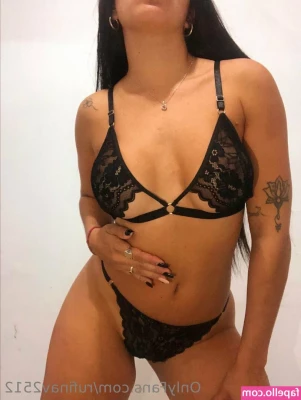 rufina1225 - Make sure to follow all My social medias so we can stay in touch 