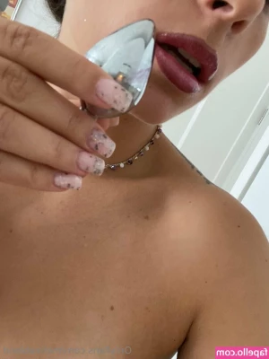 melixablond - Subscribe and see one of my newest friends  She s has this whole