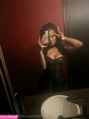 Kira Noir [ kira-noir ] - CICI THE FREAK