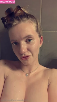 thea.mccoy [ thea-mccoy ] - Hot lesbian play with @audrey_black 😈❤️😘💋🔥ask me for