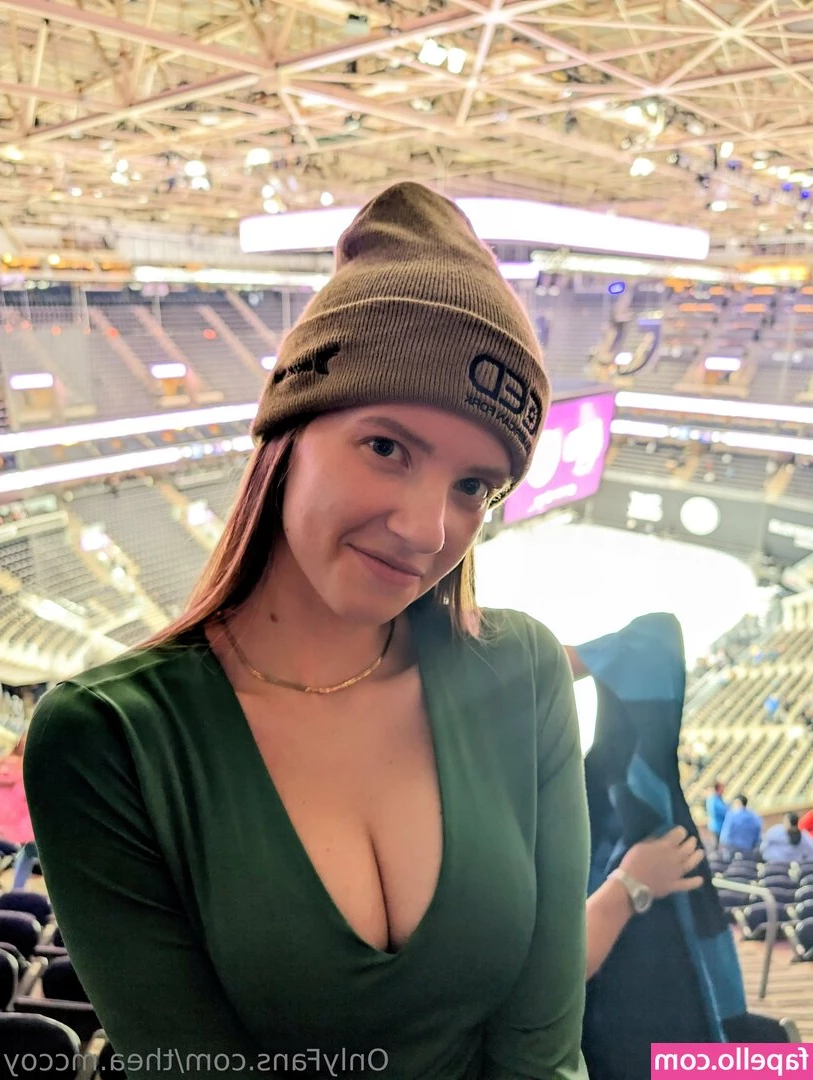 thea.mccoy [ thea-mccoy ] - I want to make this night the dirtiest in our life😈