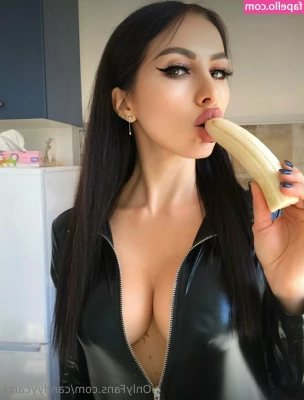 candyymonika - Buona sera 🥵🥵🥵🥵 Ti aspetto in chat💦