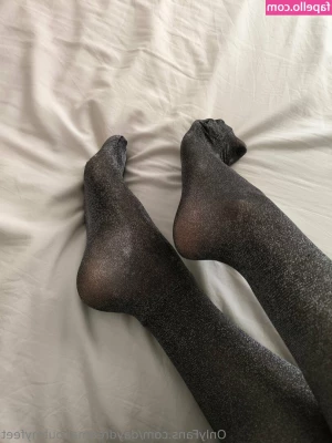 daydreamaboutmyfeet - So I need your best cheering up advice 😩  From today I have got to