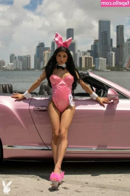 Veronica Rodriguez [ veronica-rodriguez ] - heel fetish anyone