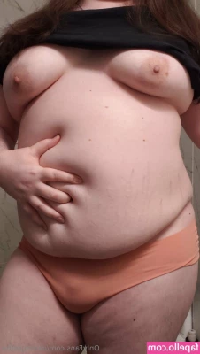darlingsoftie - My arms and hands are soooo soft I bet they'd feel good rubbing