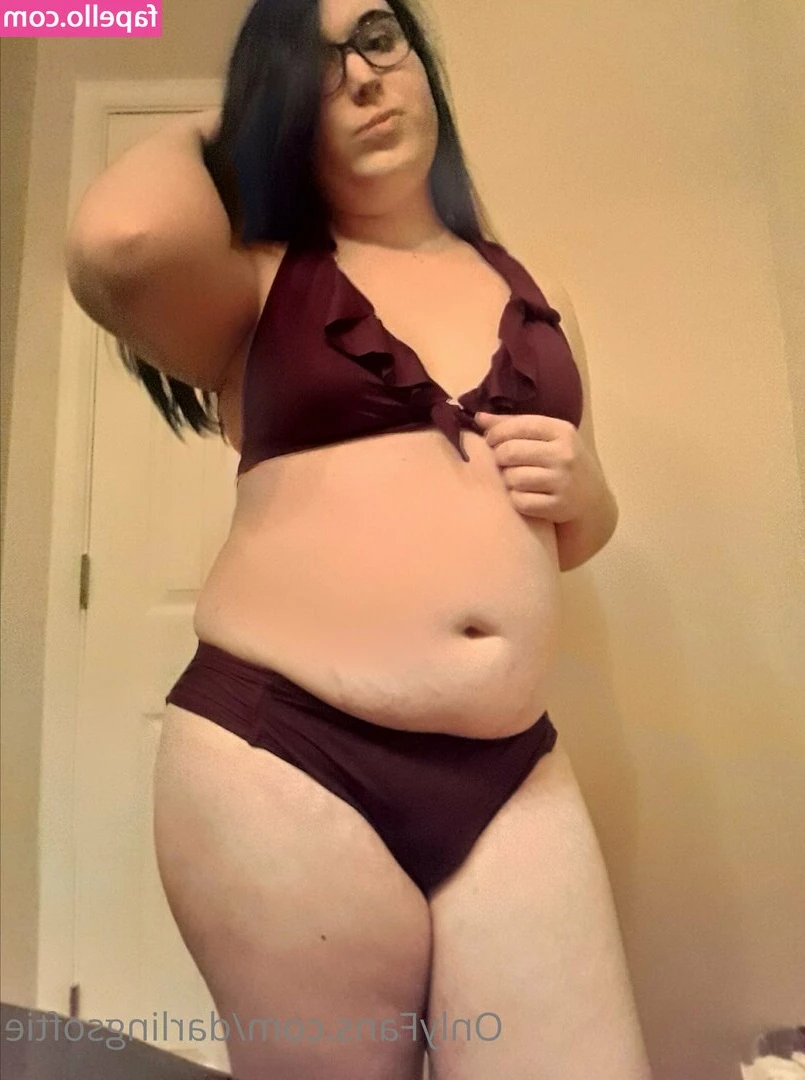 darlingsoftie - Double hot 🔥🔥 very wet 💦💦 FULL FRONTAL Sunday