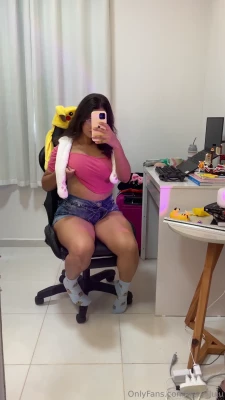fiery_juju [ fiery-juju ] - Who's excited for Friday? 🙋‍♀️