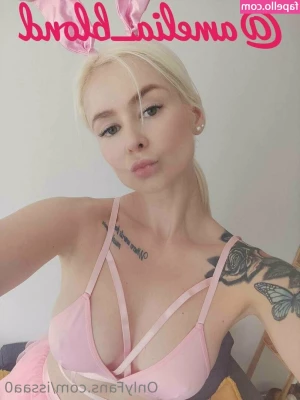 issaa0 - A nice creampie to start the day