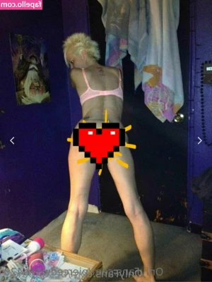 bestpromoof - spent the morning having a little panty party in front of my