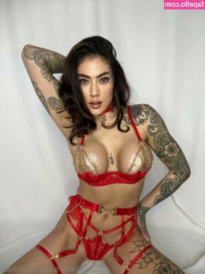 sofialeex - Just a little play! Enjoy. 😘