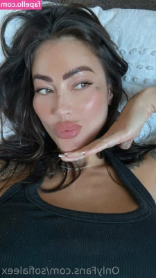 sofialeex - What do you want for Christmas
