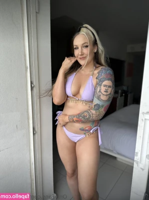Sienna Day [ sienna-day ] - 💜ABOUT SUBSCRIPTION 💜