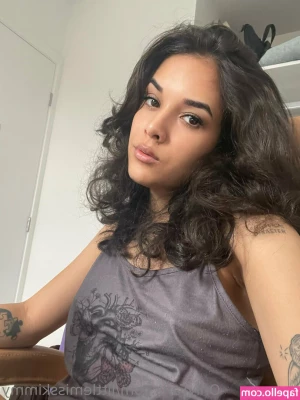 littlemisskimmy - He leaves me looking like this   https onlyfans com ladywildflower
