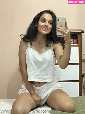 littlemisskimmy - Will definitely stretch you out aye 😏