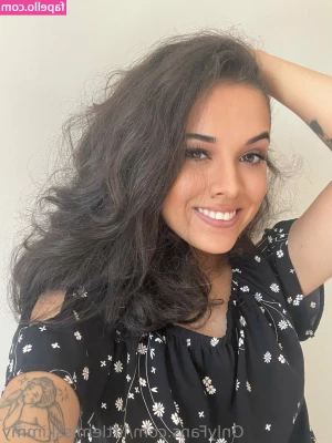 littlemisskimmy - my tits needs some heat🙈