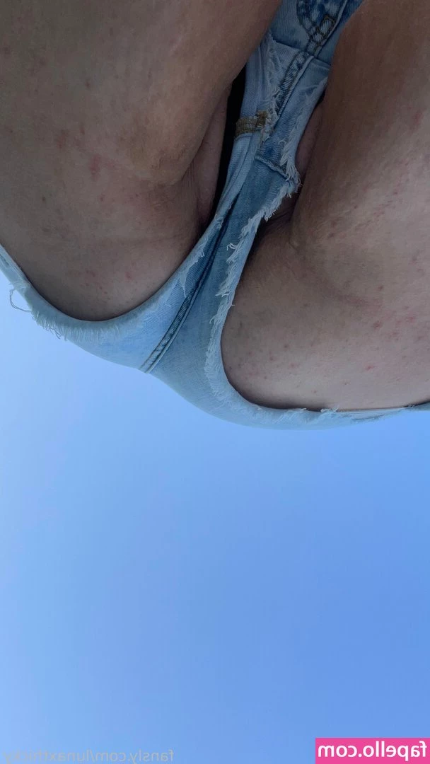 lunaxthicky - Spit in me big boobss