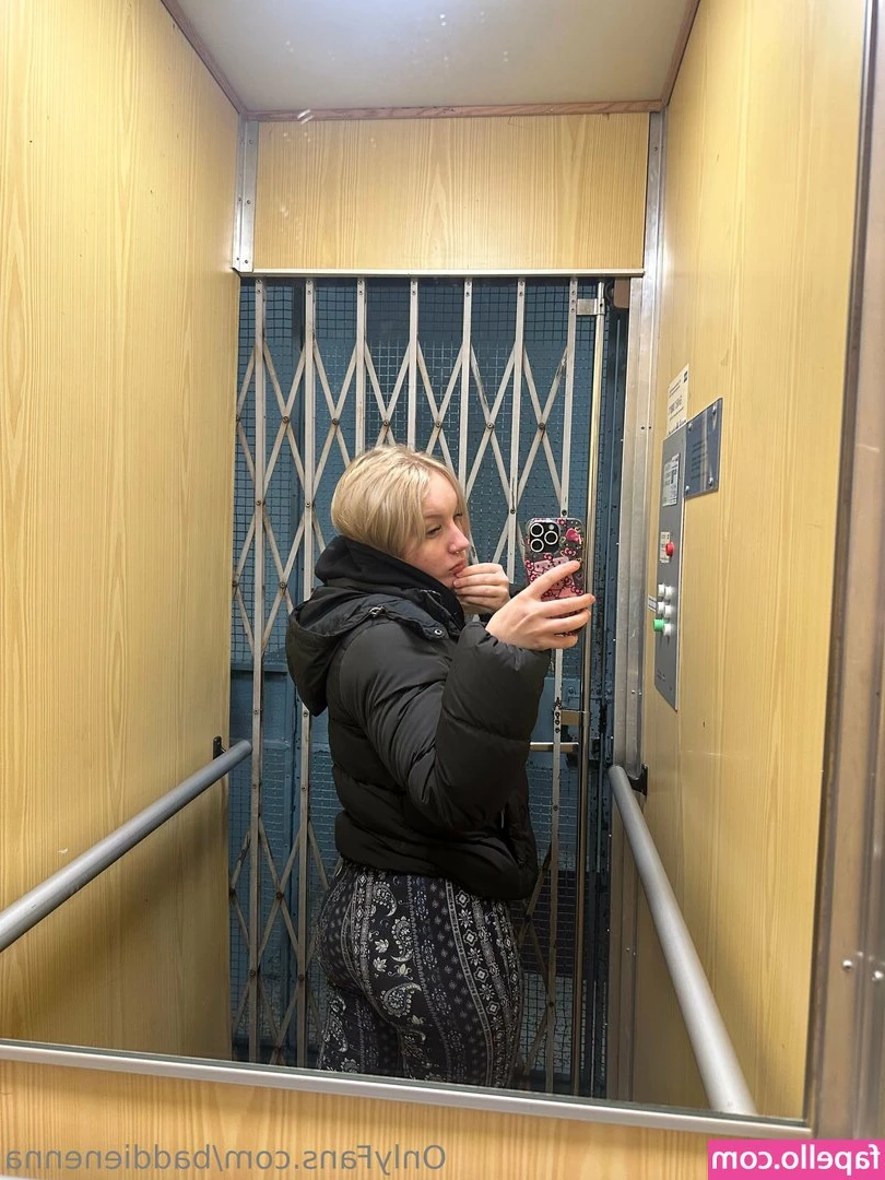 baddienenna - 𖤐 More content coming out today  Be ready to bust a fat nut