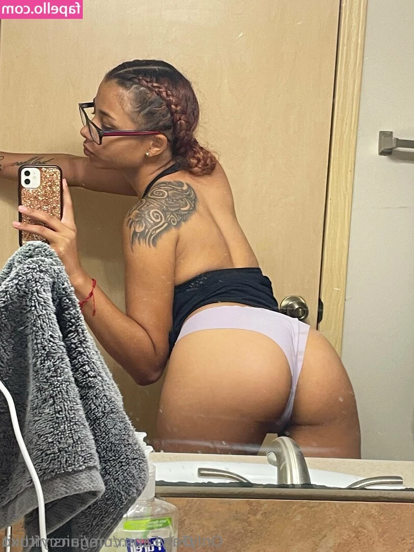 megansmithxo - Like if you want more
