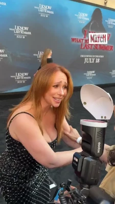 Jennifer Love Hewitt [ jennifer-love-hewitt ] - We going live again tonight!🥰💦 @splashxxdess