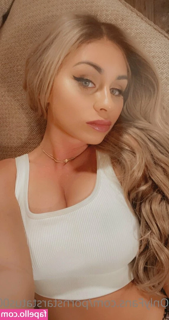 pornstarstatus00 - Testing out the torso    It s very nice  Such a big cock