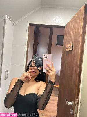 lulygonzalez - If I make you hard then send a tip