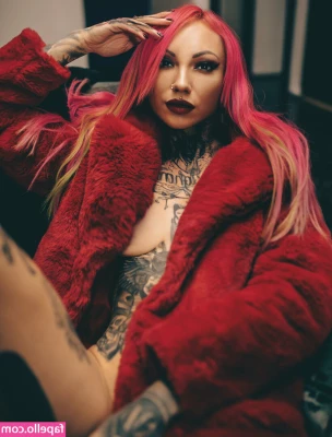 nia_suicide [ nia-suicide ] - I took this photo accidentally the other day  but it s actually kind