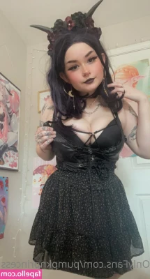Pumpknprincess - Les gustaría un en vivo ? 😈