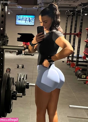 Lisa Del Piero [ lisa-del-piero ] - Any plans tonight??? I'm available if you want to play