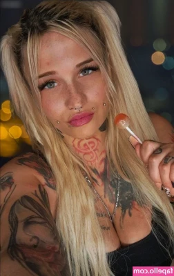 violet_kush [ violet-kush ] - Long time viewer first time creator