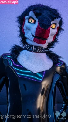 sergnderg - Jumping around in my bed 🤭