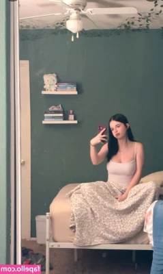 tqnbunny - Who s gonna get on their knees and make it hard