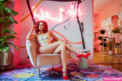 Joanie Brosas [ joanie-brosas ] - Remember that time when we were still able to go shopping and have